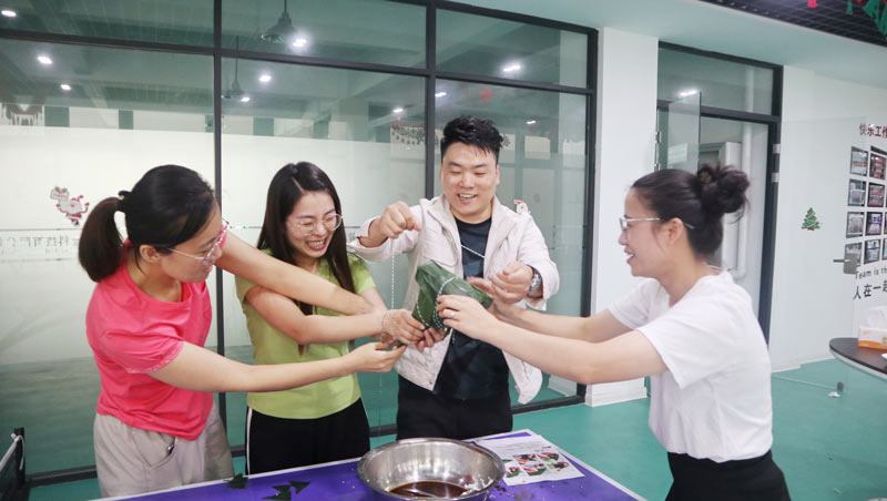 品粽香滋味，繪多彩生活 | 寶開舉辦“包粽子 · 繪彩蛋 · 迎端午”主題活動